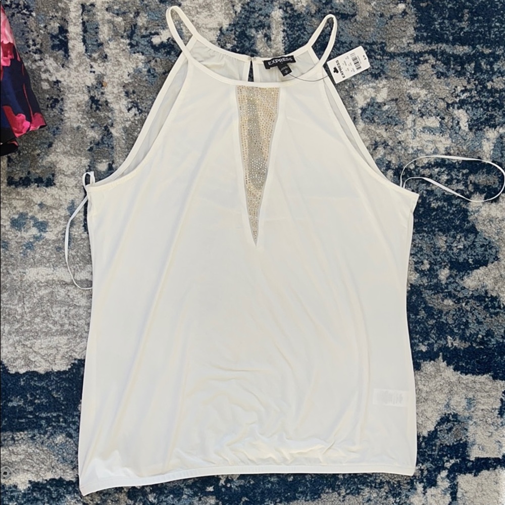 Express White Top - Picture 3 of 3